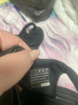 Sandalias Skechers Negras