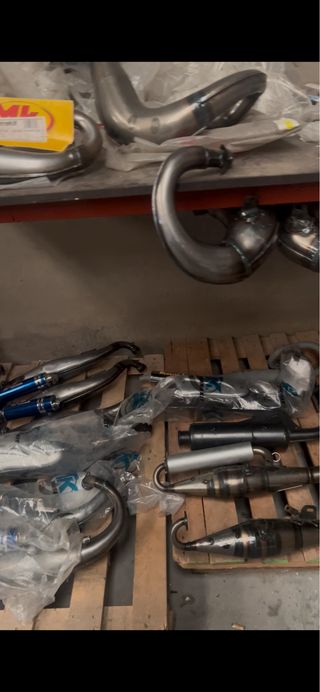 Lote de 16 escapes 50cc