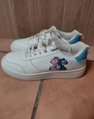 Zapatillas Blancas con Stitch y Ángel