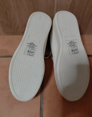 Zapatillas Blancas con Stitch y Ángel