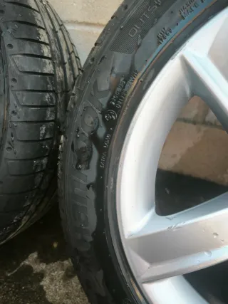 Neumáticos 225/50/17