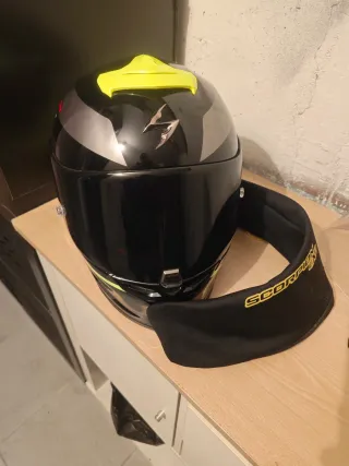 Casco Scorpion R1 Negro/Gris/Amarillo