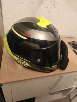 Casco Scorpion R1 Negro/Gris/Amarillo