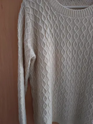 Jersey blanco mujer, urge venderlo hoy