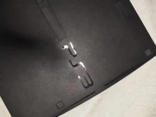 OFFERTA!! PS3 Slim Nera + Giochi e Accessori