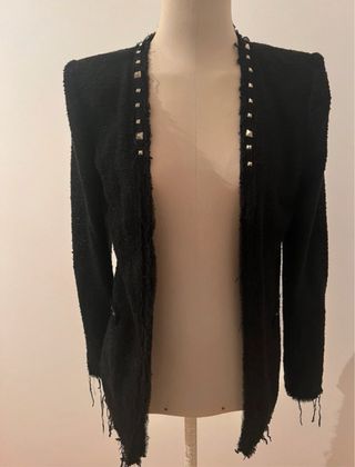 Americana tweed Zara tachuelas