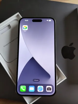 iPhone 14 Pro Max + Accessori