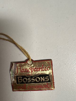 Piatti decorativi in gesso con fiori