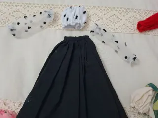 Set di abbigliamento per bambole Barbie