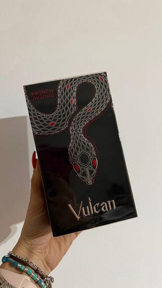 French Avenue Vulcan Black