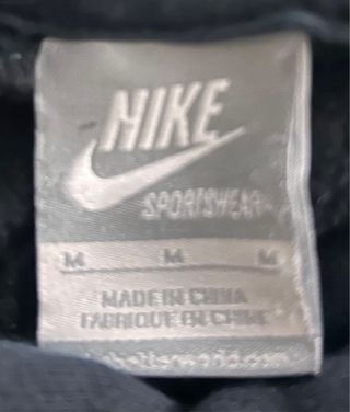 Sudadera con capucha Nike negra