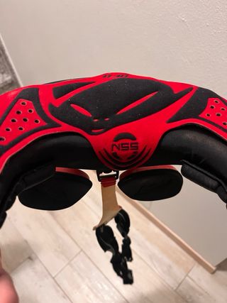 Collare Protettivo UFO Motocross Rosso Nero