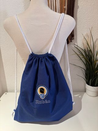 Mochila con escudo Hércules bordado