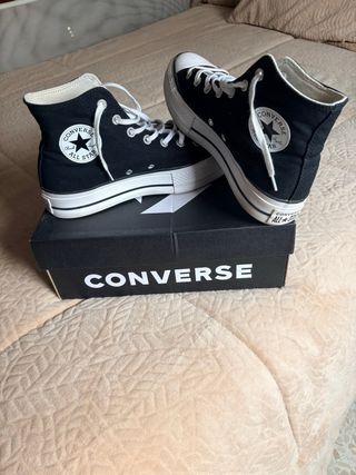 Converse plataforma negras talla 40