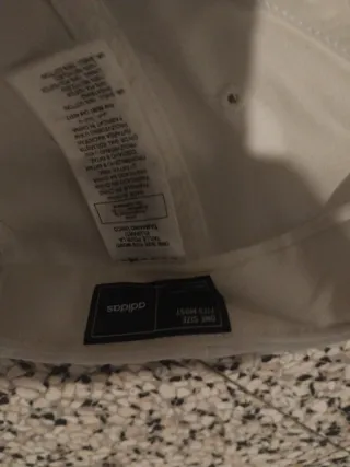 Gorra Adidas Blanca Rayas Negras