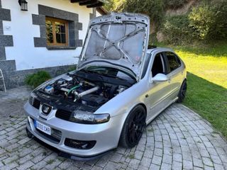 Llantas jr11  18 alante 8.5 y atras 9.5 de ancho