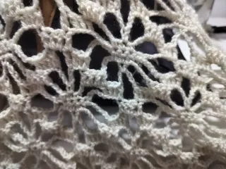 Toquilla tejida a mano color beige