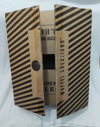 Monster High Skullector Us Adelaide e Red