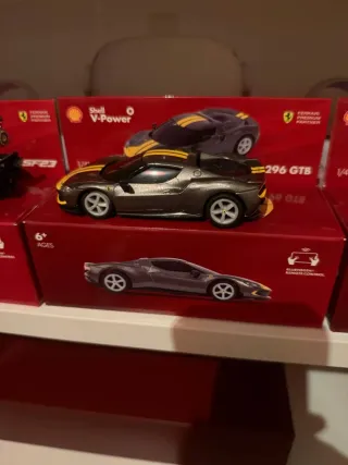 Colección Ferrari Shell V-Power teledirigidos