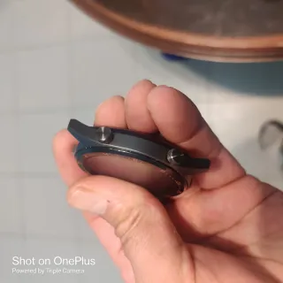 Reloj Inteligente Negro y Dorado