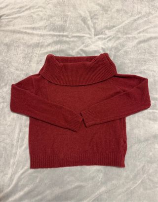 Jersey hombros descubiertos burdeos