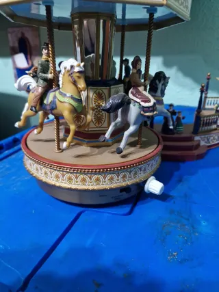 Tiovivo Navideño Musical