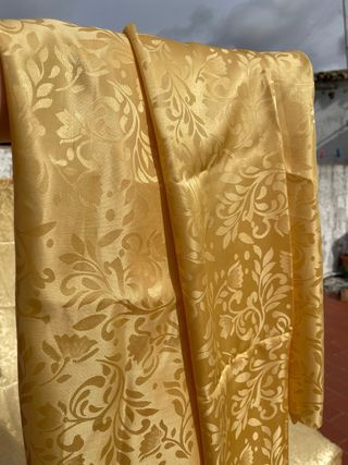 Pieza religiosa dorada adamascada lote de dos