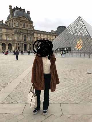 Abrigo piel sintética marrón talla única