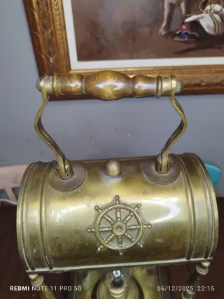 Lámpara antigua diseño marítimo