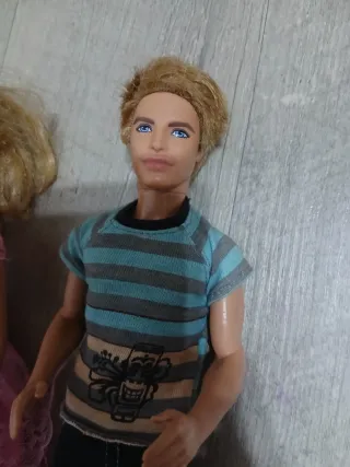 Muñecos Barbie y Ken