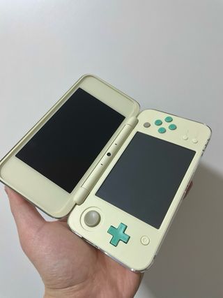 IMPOLUTO! Nintendo 2DS XL Animal Crossing NUOVO