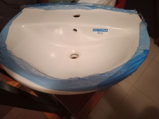 Lavabo Roca Victoria 331300001