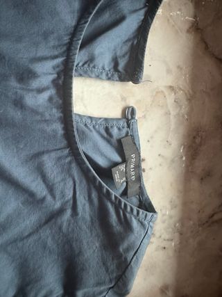 Blusa azul Primark con volantes