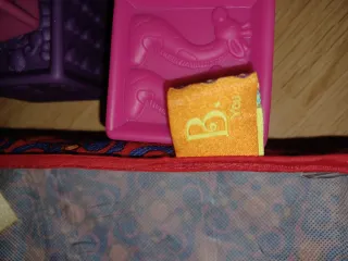 Cubos de goma apilables para bebés