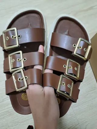 Sandalias Marrones Hebillas Talla 37