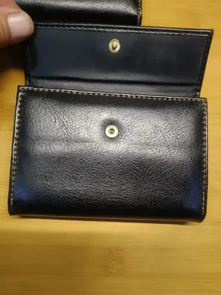 2 Carteras Piel Ubrique Beige y Negra