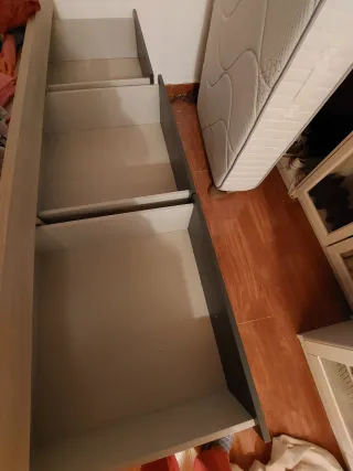 Cama juvenil con cajones y nido