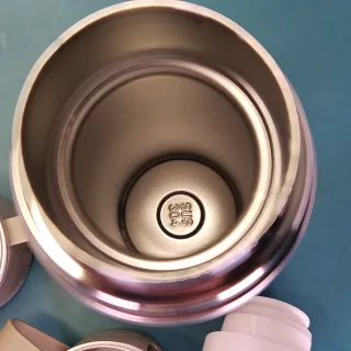 Set borraccia termica 500ml + 3 tazze