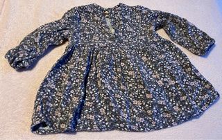 Vestido floral manga larga niña