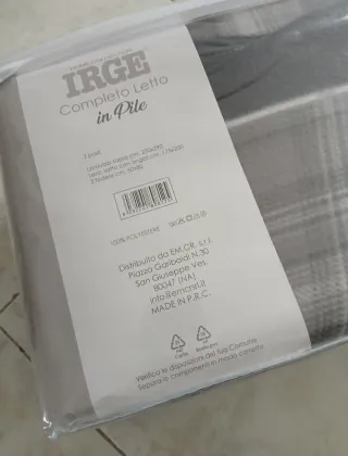 Completo letto in pile plaid grigio