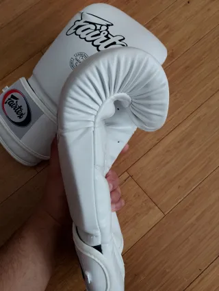 Guantes Fairtex 10 oz Muay Thai Nuevos