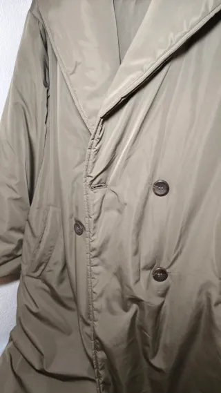 Abrigo largo Zara verde oliva