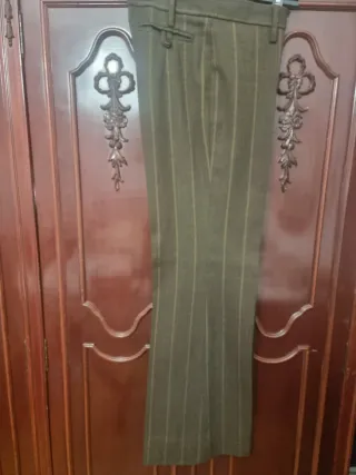 Pantalón vestir marrón rayas ancho