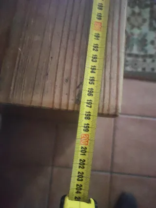 Muebles Mexicano de Madera y vitrina de Cristal