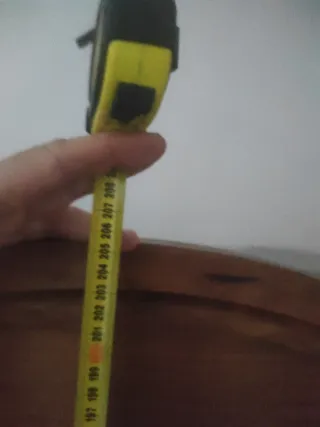 Muebles Mexicano de Madera y vitrina de Cristal