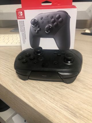 Controller Pro per Nintendo Switch