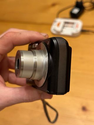 Digicam Casio EX-Z1080 – 10.1MP, compacta vintage