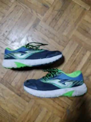 Zapatillas Joma Azul y Verde