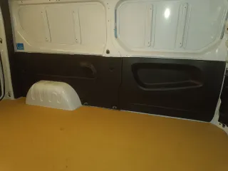 Paneles Revestimiento Renault Trafic