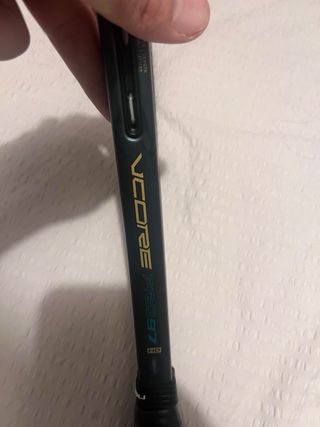 Raqueta Yonex Isometric Vcore Pro 97